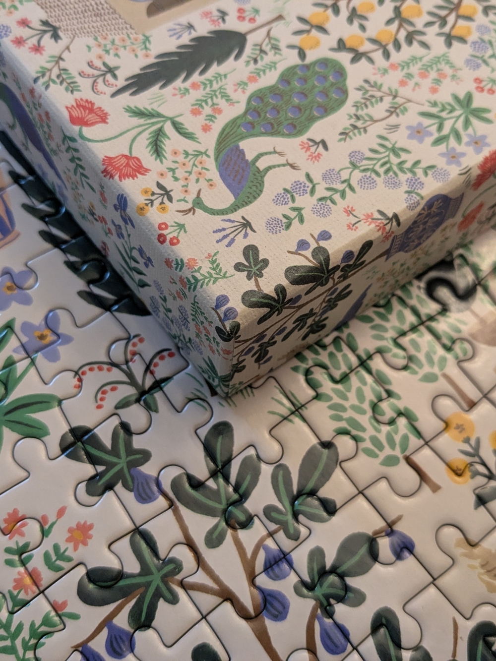 Rifle Paper Co. Camont 500 Piece Puzzle - Picture 5 of 9